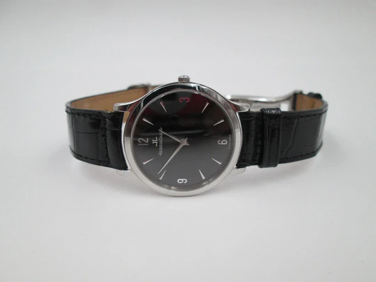 Jaeger-LeCoultre Master Control Ultra Thin 1000 hours. Manual wind. Steel. Black dial