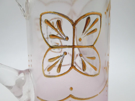 Jarra de cristal Catedral de Burgos. Medallón pintado e incrustaciones oro