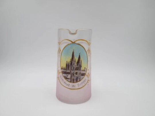 Jarra de cristal Catedral de Burgos. Medallón pintado e incrustaciones oro