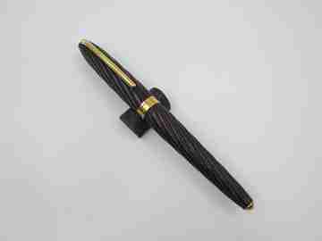 Jean-Pierre Lepine Paris. Twisted briar wood & gold plated details. Original box. 2000's