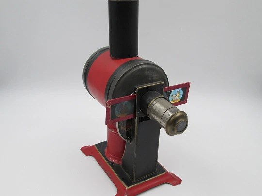 Jean Schoenner magic lantern. Painted and nickel tinplate. Slides and oil lamp. 1890's