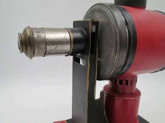 Jean Schoenner magic lantern. Painted and nickel tinplate. Slides and oil lamp. 1890's