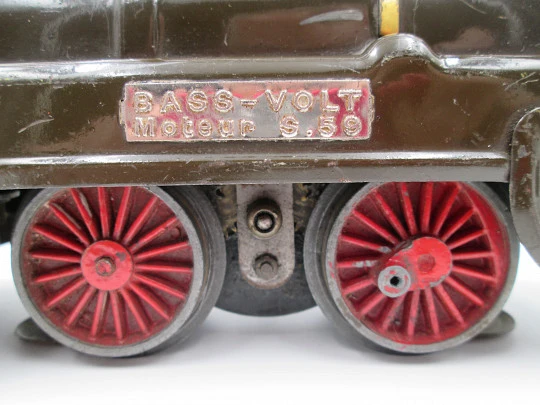 JEP Bass-Volt S.59 locomotive and SCNF coal tender. Tinplate. 1940's