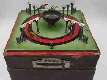 JEP table horse race game toy. Wood, metal and lead. Lever. 1930's. France