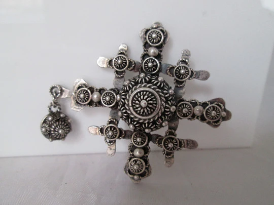 Jerusalem Cross with link chain. Sterling silver. Cuernavaca. 1970's