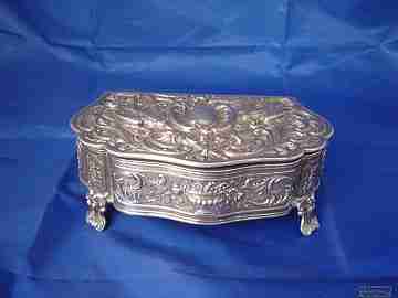 Jewelry box. 925 sterling silver. Pigeons. 1970's. Embossment
