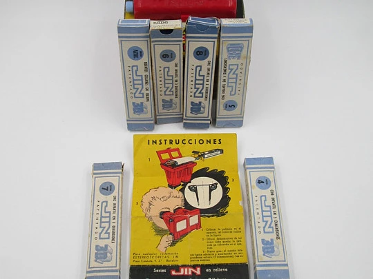 JIN bakelite stereoscope viewer. 7 rolls films. 1950's. Gargot. Box. Spain