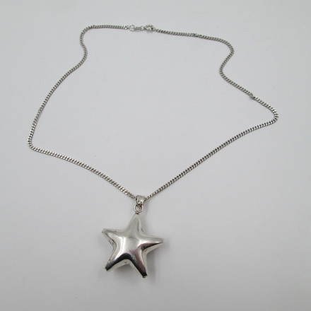 jingle-bell-star-pendant-with-