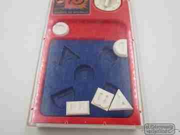 Juego de bolsillo Geyper / Tomy. Tiempo 5. Puzzle temporizador