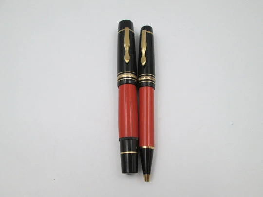 Juego de estilográfica y esferógrafo Montblanc Ernest Hemingway. Alemania, 1992 Juego de estilográfica y esferógrafo Montblanc Ernest Hemingway. Alemania, 1992