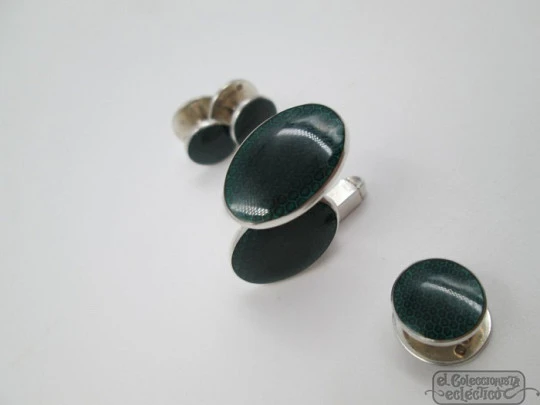 Juego de gemelos y botones. Plata de ley y esmalte verde. KJD Jewellers