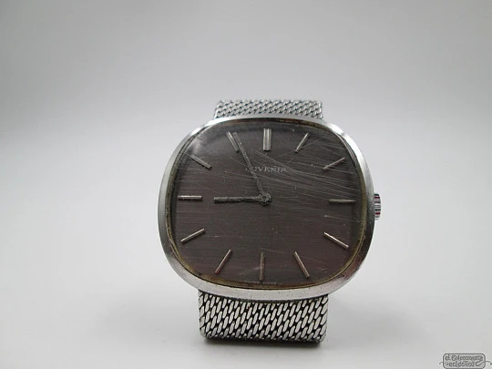 Juvenia Reserve. Manual wind. Stainless steel. Mesh bracelet. 1960's