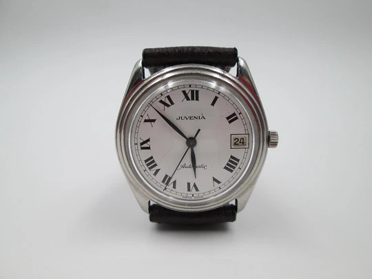 Juvenia. Stainless steel. Porcelain dial. Automatic. Date. 1970's. Swiss. Strap