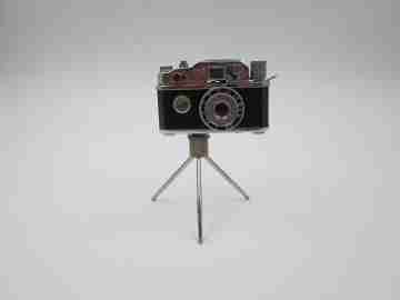K.K.W. Photo-Flash camera table lighter. Japan. 1950's. Petrol. Automatic. Box