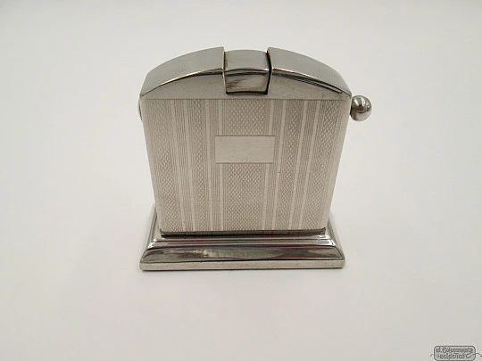 Kaschie petrol table & desk lighter. Nickel-plated metal 