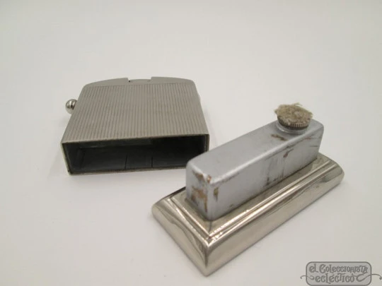 Kaschie petrol table & desk lighter. Nickel-plated metal 