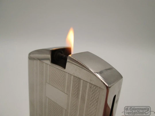 Kaschie petrol table & desk lighter. Nickel-plated metal 