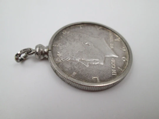 Kennedy half dollar 1964 pendant. Sterling silver. Removable frame & screw ring