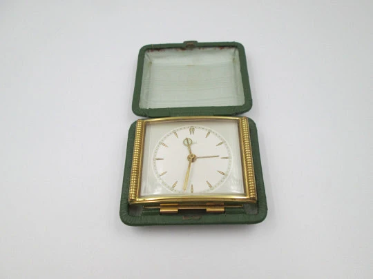 Kienzle table desk alarm clock. Gold plated metal. Wind-up. Green case. Germany. 1970's