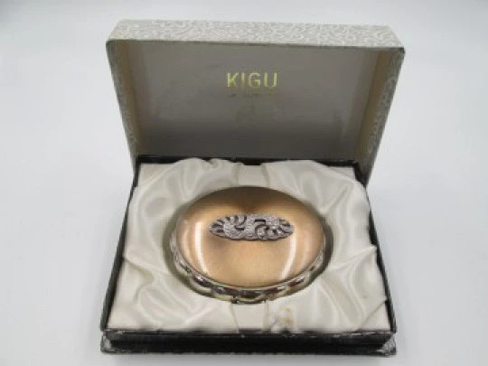 Kigu Concerto musical powder compact. Gold & silver plated. Box