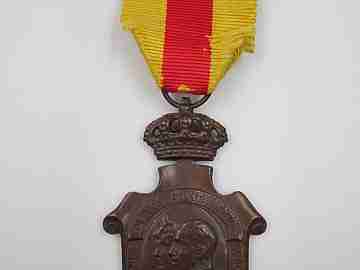 King Alfonso XIII medal. Tribute of Councils. Bronze. 1925. Spain