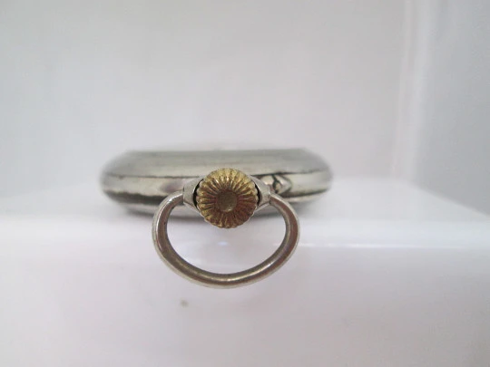 La Solidarité Horlogère Besançon. Metal blanco. Cuerda remontoir