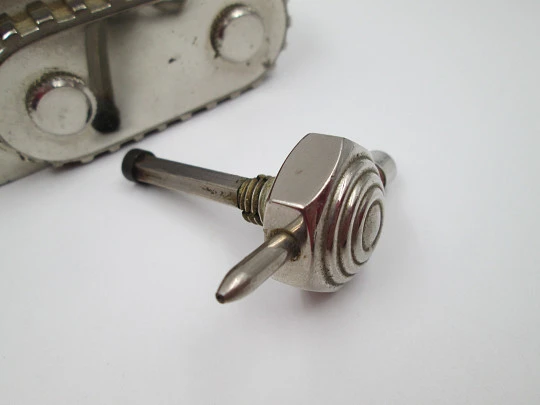 Ladie's art deco perfume atomizer bottle. Tank shape. Chrome plated metal. Europe. 1940's