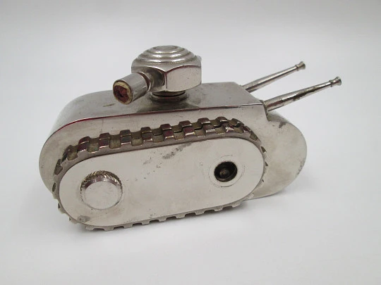 Ladie's art deco perfume atomizer bottle. Tank shape. Chrome plated metal. Europe. 1940's