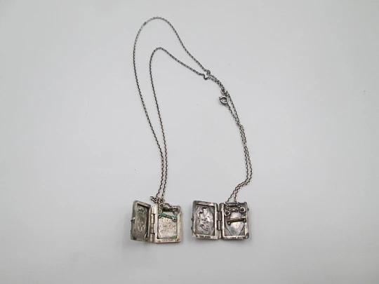 Lady of Mount Carmel sterling silver scapular / double reliquary. Book shape. 1940's. Spain Lady of Mount Carmel sterling silver scapular / double reliquary. Book shape. 1940's. Spain
