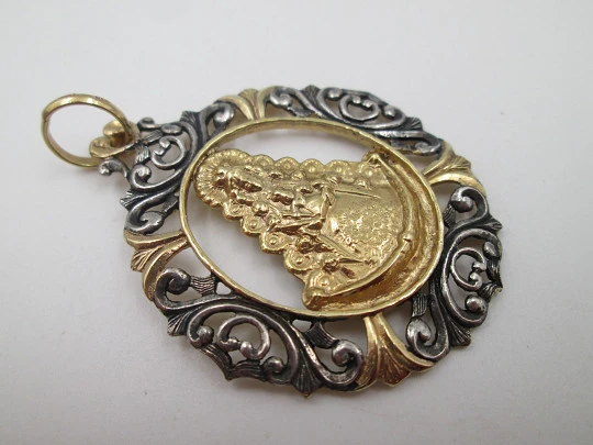 Large openwork medal Virgin with Child and staff. Sterling silver and vermeil. 1970's