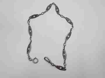 Leontina cadena reloj bolsillo. Rombos calados. Plata ley. Mosquetón. 1930