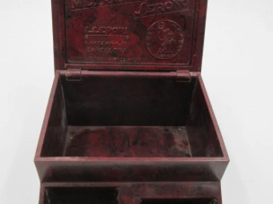 Lepori advertising table desk box. Garnet bakelite. Articulated lid. Spain. 1940's