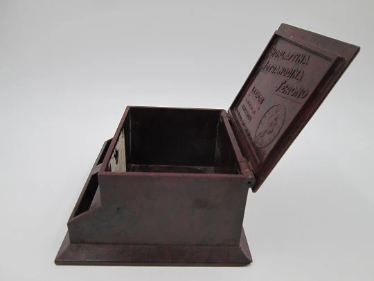 Lepori advertising table desk box. Garnet bakelite. Articulated lid. Spain. 1940's