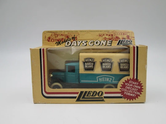 Lledo. Models of Days Gone. Heinz delivery truck. Original box. Diecast. England. 1980's