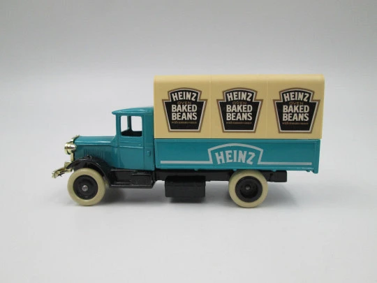 Lledo. Models of Days Gone. Heinz delivery truck. Original box. Diecast. England. 1980's