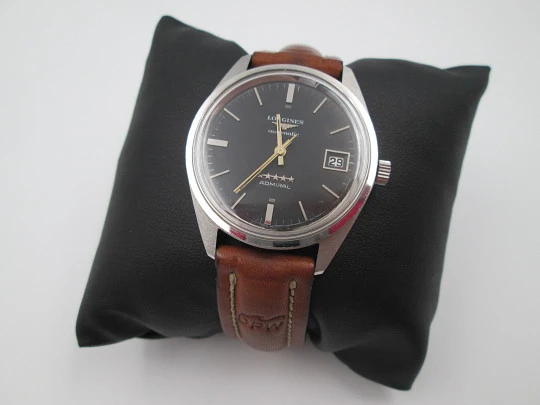 Longines Admiral 5 stars. Stainless steel. Automatic. Black dial. Calendar. 1960's