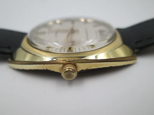 Longines Conquest. Gold plated. Manual wind. Strap. 1960's