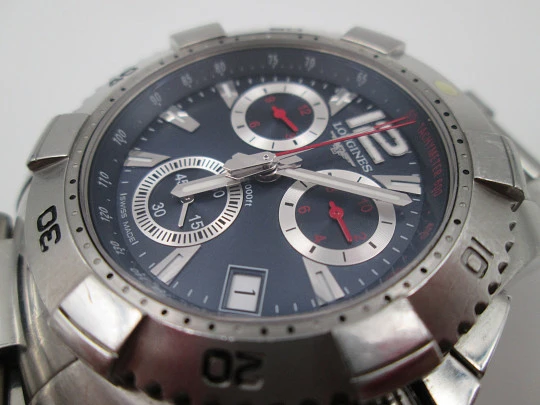 Longines Hydro Conquest 300 meters dive chronograph. Stainless steel. Bracelet