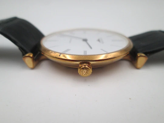 Longines La Grande Classique automatic dress watch. Steel and gold PVD coating. Swiss