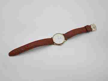 Longines Les Grandes Classiques. Acero y chapado oro. Cuarzo. Unisex. Calendario