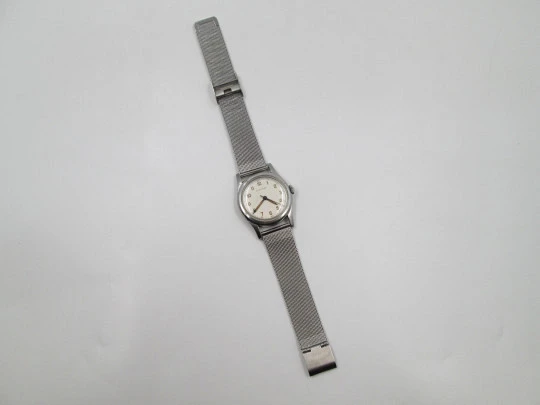 Longines military watch. Stainless steel. Manual wind. Minutes scale. Bracelet. 1950's Longines military watch. Stainless steel. Manual wind. Minutes scale. Bracelet. 1950's
