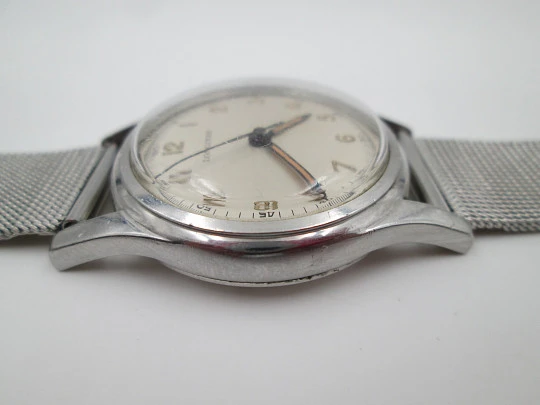 Longines military watch. Stainless steel. Manual wind. Minutes scale. Bracelet. 1950's Longines military watch. Stainless steel. Manual wind. Minutes scale. Bracelet. 1950's