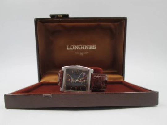Longines Ultra Chron. Stainless steel. Automatic. Calendar. Blue dial. 1980's