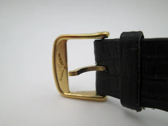 Longines ultra-thin. Steel & 20 microns gold plated. Automatic. Date. Strap. 1978's