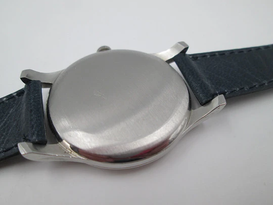 Longines. Acero inoxidable. Cuerda manual. Segundero. 1960. Suiza Longines. Acero inoxidable. Cuerda manual. Segundero. 1960. Suiza