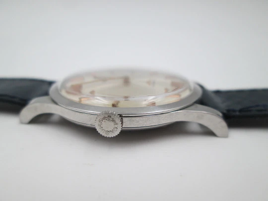 Longines. Acero inoxidable. Cuerda manual. Segundero. 1960. Suiza Longines. Acero inoxidable. Cuerda manual. Segundero. 1960. Suiza