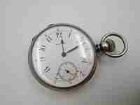 Longines. Plata 900 milésimas. Remontoir con pestaña. Lepine