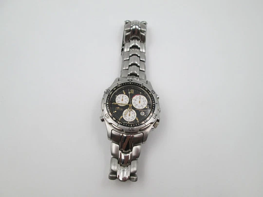 Lotus WR 100 chronograph. Stainless steel. Quartz. Alarm. Bracelet. 1990's