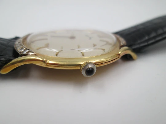 Lucien Piccard. 18k yellow gold and diamonds. Manual wind. Swiss