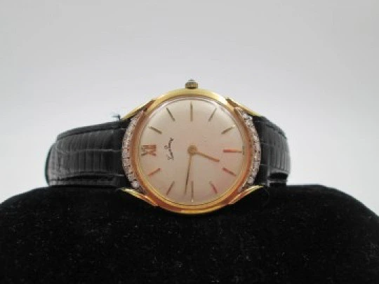 Lucien Piccard. Oro amarillo 18k y diamantes. Cuerda manual. Suiza